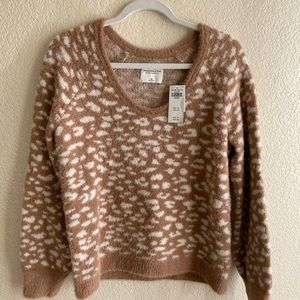 NWT Abercrombie & Fitch Cozy Sweater
